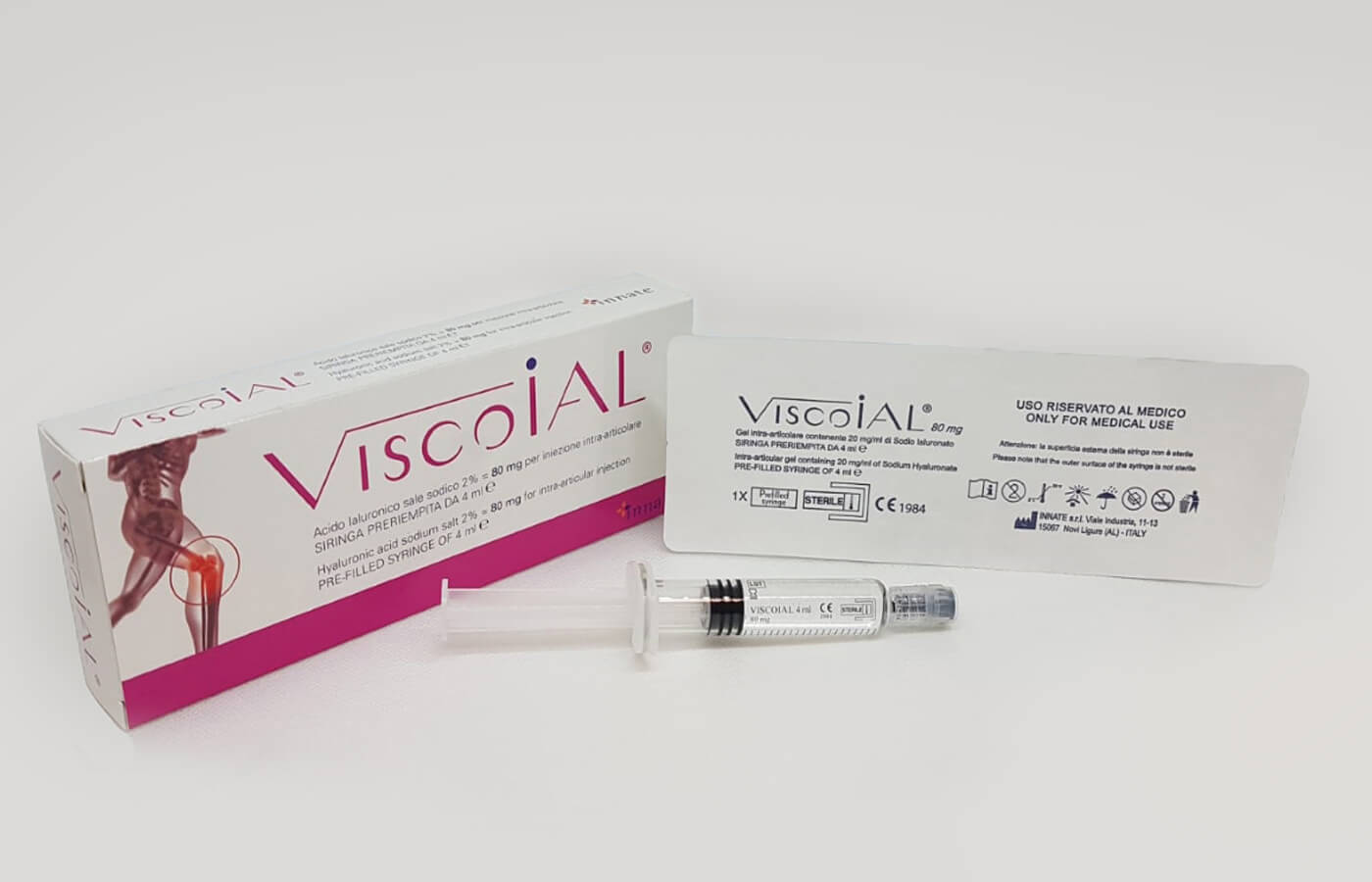 Viscoial 80 MG, hyaluronik asidin sodyum tuzuna dayanan tıbbi bir üründür. Hyaluronik asit, fermantasyon yoluyla elde edilen 1000 ila 1500 kDa arasında sabit bir moleküler ağırlığa sahiptir: bu, ürünün mutlak saflığını garanti eder, alerjen ve inflamatuar reaksiyon risklerini en aza indirir.